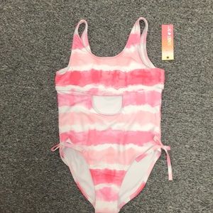 Sunset Sky- Children’s bathing suit- size 10- brand new- tags still on.